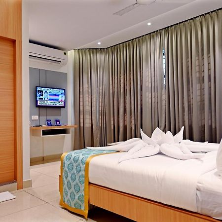 Hotel Sri Krishna Residency Udupi Buitenkant foto