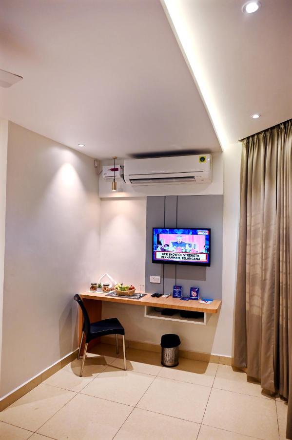 Hotel Sri Krishna Residency Udupi Buitenkant foto