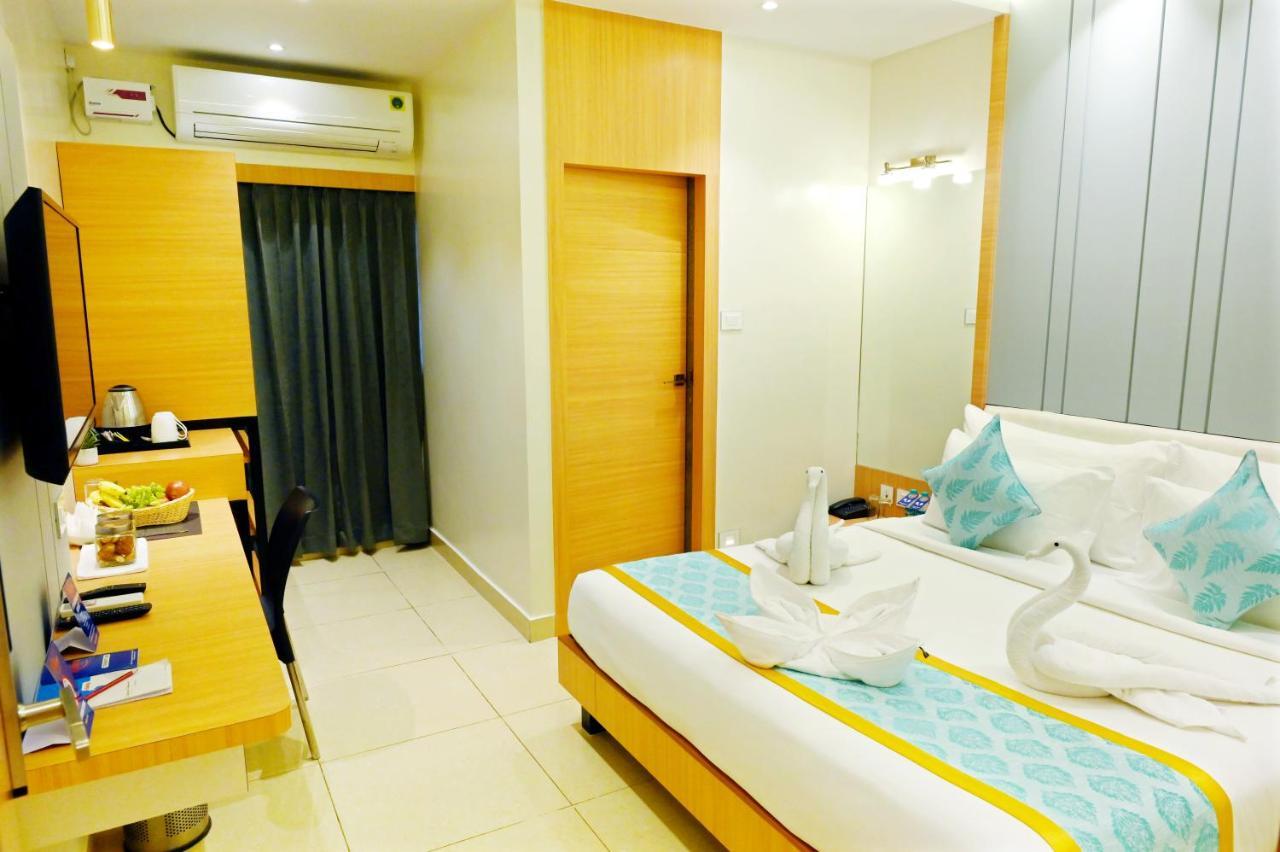 Hotel Sri Krishna Residency Udupi Buitenkant foto