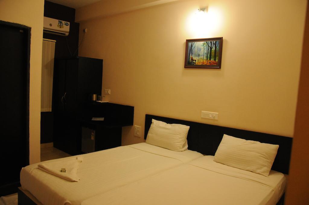 Hotel Sri Krishna Residency Udupi Kamer foto