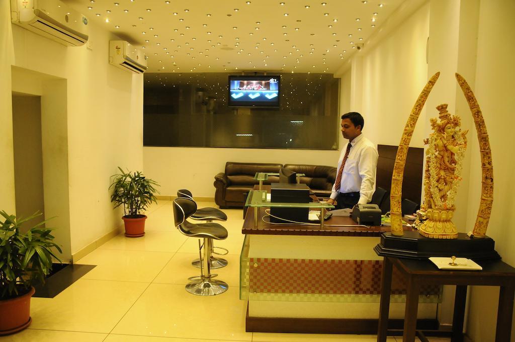 Hotel Sri Krishna Residency Udupi Buitenkant foto