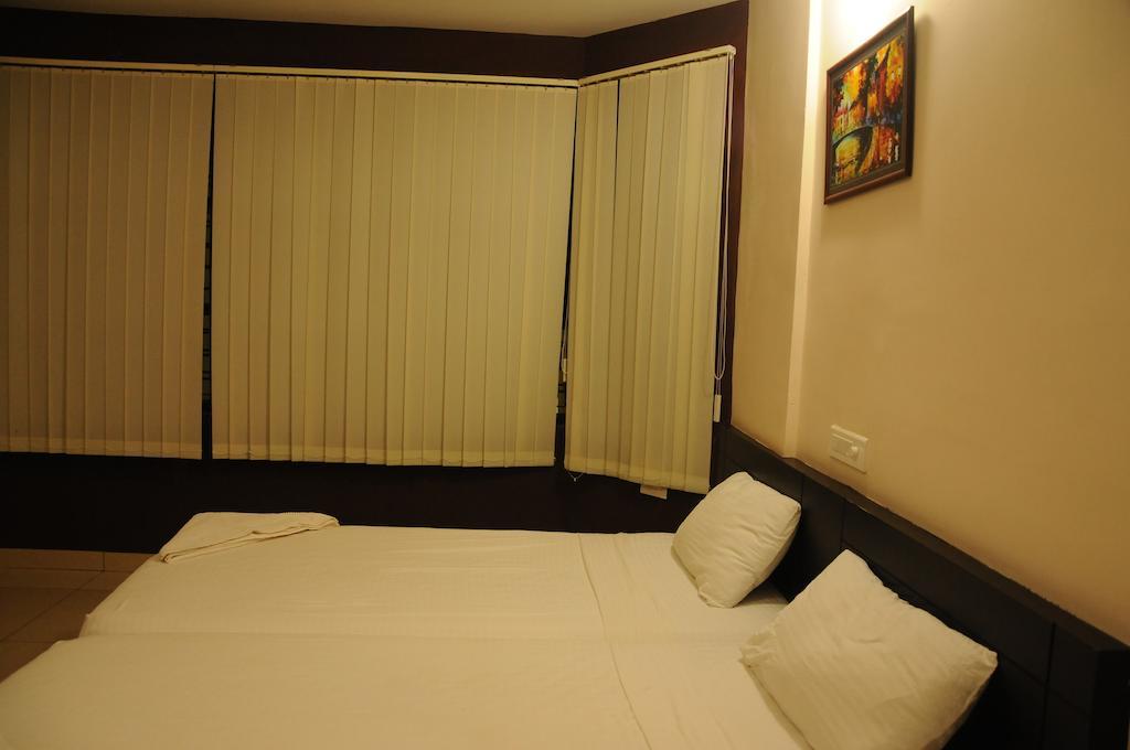 Hotel Sri Krishna Residency Udupi Kamer foto