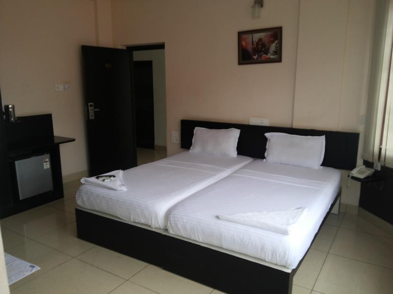 Hotel Sri Krishna Residency Udupi Buitenkant foto